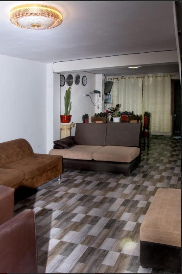 Transfer Vip Habitación en casa particular Lima